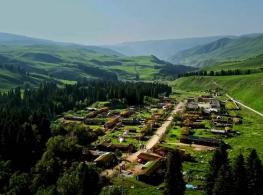 Star-gazing, flower sea: homestays boost Xinjiang tourism