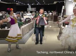 Tacheng accordion museum in NW China's Xinjiang