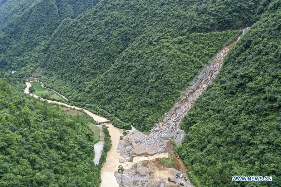 heavy downpours batter chongqing