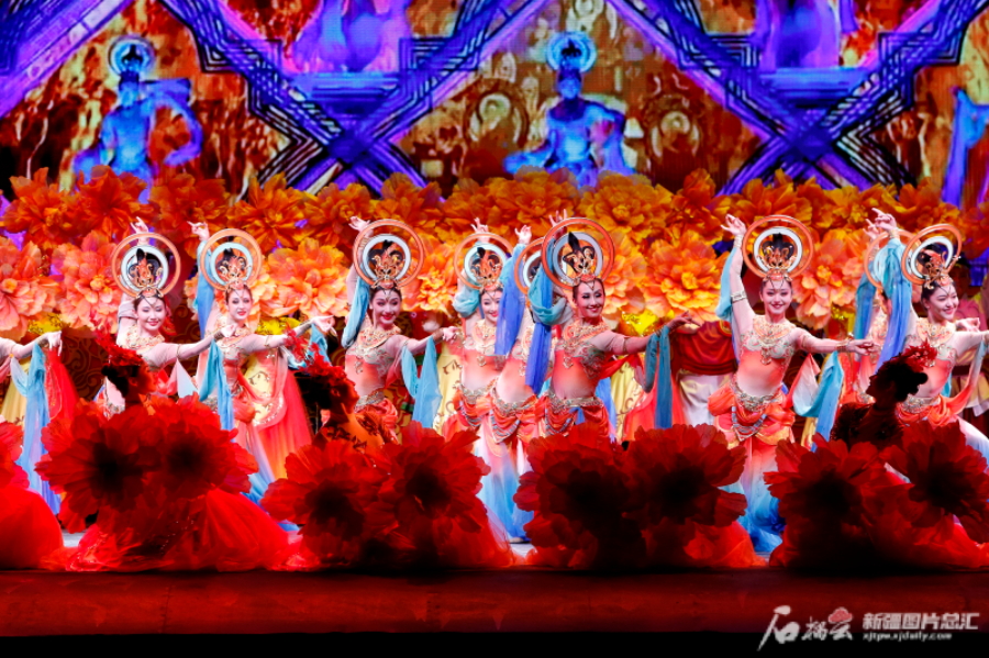 The 6th China Xinjiang International Dance Festival Opens In Urumqi, Nw 